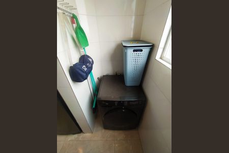 Apartamento à venda com 3 quartos, 68m² em Monsenhor Messias, Belo Horizonte