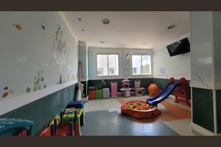 Apartamento à venda com 3 quartos, 64m² em Jardim Aeroporto, São Paulo