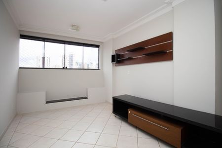 Sala de apartamento para alugar com 3 quartos, 84m² em Q 204, Brasília
