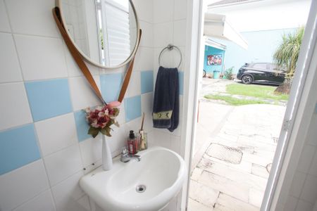 Casa de condomínio à venda com 600m², 4 quartos e 5 vagasBanheiro da Sauna