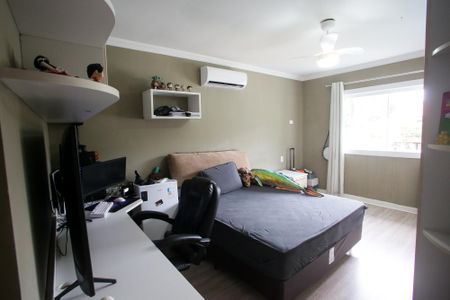 Casa de condomínio à venda com 600m², 4 quartos e 5 vagasQuarto Suíte 2