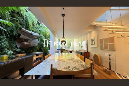 Casa à venda com 250m², 2 quartos e 2 vagas