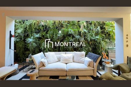 Casa à venda com 250m², 2 quartos e 2 vagas