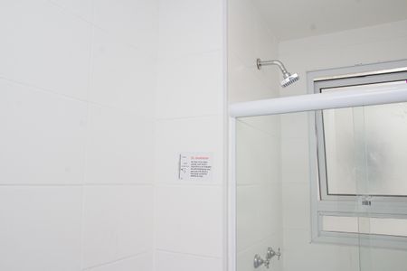 Apartamento para alugar com 44m², 2 quartos e sem vagaBanheiro