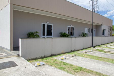 Apartamento para alugar com 44m², 2 quartos e sem vagaÁrea comum - Salão de festas