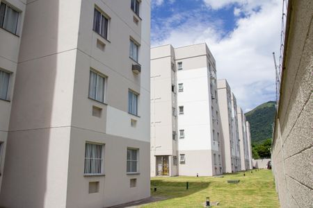 Apartamento para alugar com 44m², 2 quartos e sem vagaÁrea externa