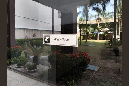 Apartamento para alugar com 70m², 2 quartos e 1 vaga Apartamento para alugar com 70m², 2 quartos e 1 vagaSala de Jogos