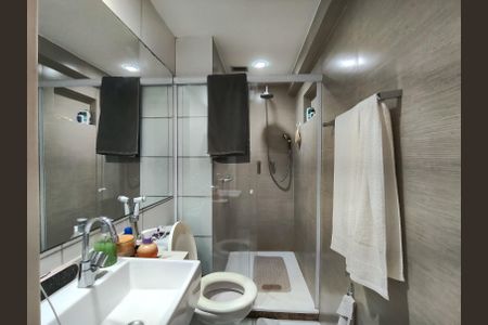 Apartamento para alugar com 70m², 2 quartos e 1 vaga Apartamento para alugar com 70m², 2 quartos e 1 vagaBanheiro da Suíte