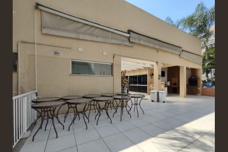 Apartamento para alugar com 70m², 2 quartos e 1 vaga Apartamento para alugar com 70m², 2 quartos e 1 vagaÁrea comum - Churrasqueira