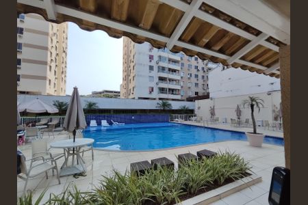Apartamento para alugar com 70m², 2 quartos e 1 vaga Apartamento para alugar com 70m², 2 quartos e 1 vagaÁrea comum - Piscina