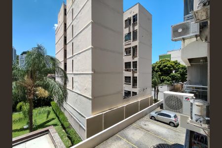 Apartamento para alugar com 70m², 2 quartos e 1 vaga Apartamento para alugar com 70m², 2 quartos e 1 vagaVista da Suíte