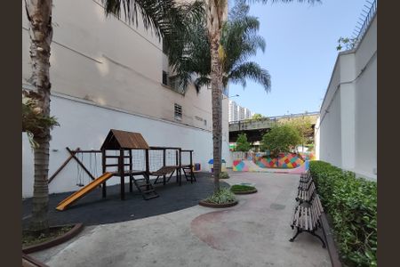 Apartamento para alugar com 70m², 2 quartos e 1 vaga Apartamento para alugar com 70m², 2 quartos e 1 vagaÁrea comum - Playground
