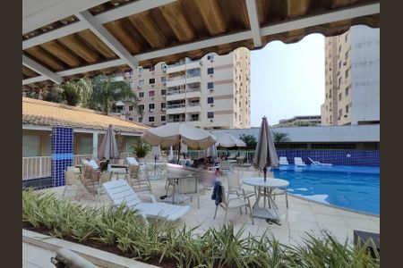 Apartamento para alugar com 70m², 2 quartos e 1 vaga Apartamento para alugar com 70m², 2 quartos e 1 vagaÁrea comum - Piscina