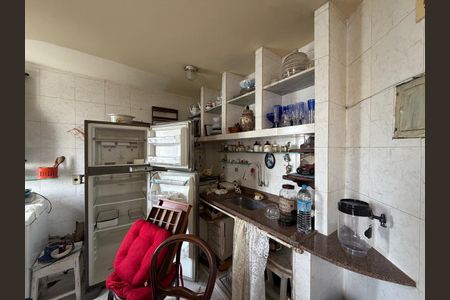 Apartamento à venda com 60m², 2 quartos e 1 vaga Apartamento à venda com 60m², 2 quartos e 1 vagaCozinha