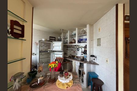 Apartamento à venda com 60m², 2 quartos e 1 vaga Apartamento à venda com 60m², 2 quartos e 1 vagaCozinha