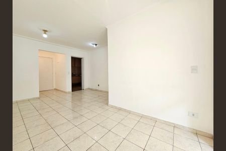 Sala de apartamento para alugar com 3 quartos, 90m² em Jardim Sandra, São Paulo