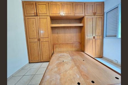 Apartamento para alugar com 90m², 3 quartos e 1 vagaQuarto 2