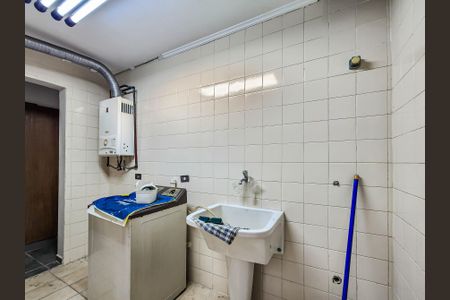 Área de Serviço de apartamento para alugar com 2 quartos, 86m² em Guilhermina, Praia Grande