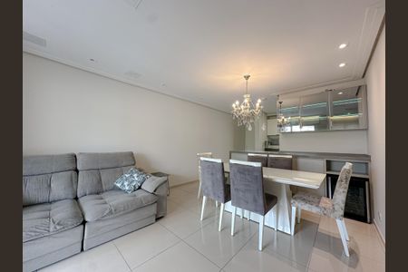 Apartamento à venda com 86m², 2 quartos e 2 vagas Apartamento à venda com 86m², 2 quartos e 2 vagasSala