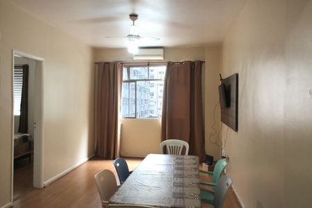 Sala de apartamento para alugar com 2 quartos, 88m² em Ponta da Praia, Santos