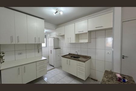 Cozinha de apartamento à venda com 2 quartos, 60m² em Jardim Barbosa, Guarulhos