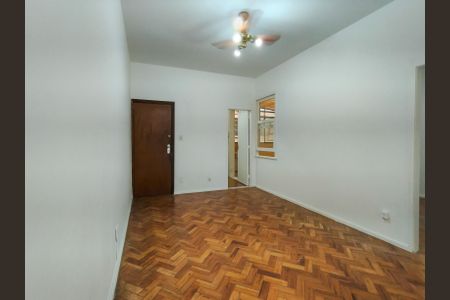 Apartamento para alugar com 70m², 2 quartos e sem vaga Apartamento para alugar com 70m², 2 quartos e sem vagaSala