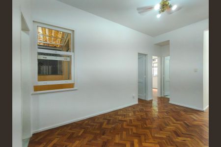 Sala de apartamento para alugar com 2 quartos, 70m² em Tijuca, Rio de Janeiro