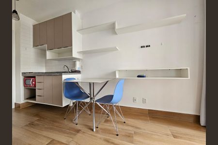 Cozinha de kitnet/studio à venda com 1 quarto, 25m² em Campo Belo, São Paulo