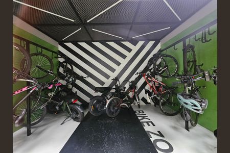 Studio à venda com 25m², 1 quarto e sem vaga Studio à venda com 25m², 1 quarto e sem vagaBicicletário