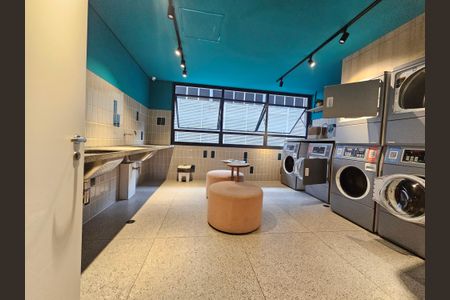 Studio à venda com 25m², 1 quarto e sem vaga Studio à venda com 25m², 1 quarto e sem vagaLavanderia