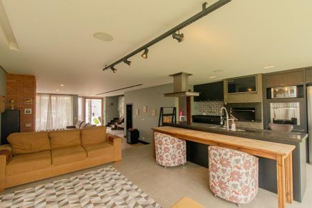 Casa de condomínio para alugar com 301m², 3 quartos e 4 vagasCozinha