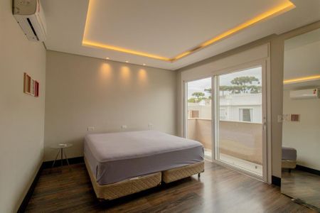 Casa de condomínio para alugar com 301m², 3 quartos e 4 vagasQuarto 1 Suite 1