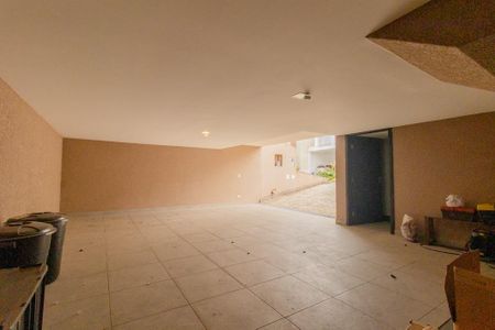 Casa de condomínio para alugar com 301m², 3 quartos e 4 vagasGaragem
