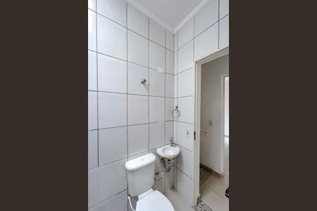 Casa de condomínio à venda com 62m², 3 quartos e 2 vagasBanheiro