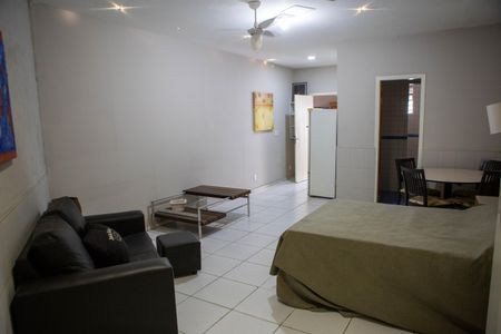 Quarto de kitnet/studio para alugar com 1 quarto, 17m² em Butantã, São Paulo