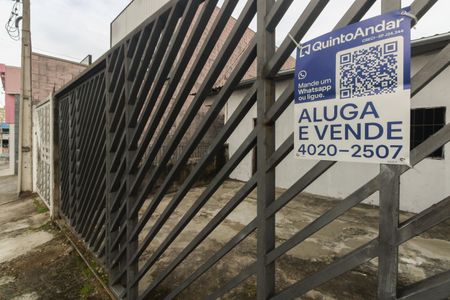 Casa à venda com 140m², 2 quartos e 2 vagasFachada 