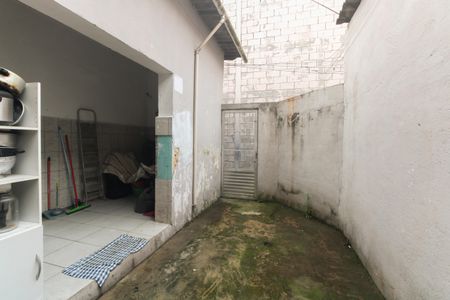 Casa à venda com 140m², 2 quartos e 2 vagasQuintal 