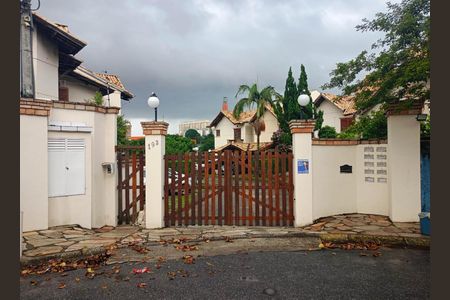 Casa de condomínio à venda com 182m², 3 quartos e 2 vagasFachada do Condomínio 