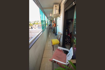 Apartamento à venda com 140m², 3 quartos e 2 vagasSacada do Quarto 2