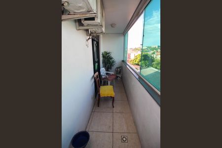 Apartamento à venda com 140m², 3 quartos e 2 vagasSacada do Quarto 2