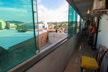 Apartamento à venda com 140m², 3 quartos e 2 vagasSacada do Quarto 2