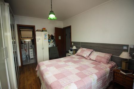 Apartamento à venda com 140m², 3 quartos e 2 vagasQuarto Suíte