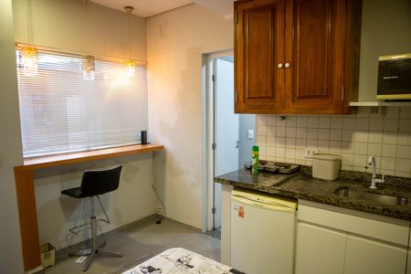 Studio para alugar com 17m², 1 quarto e sem vaga Studio para alugar com 17m², 1 quarto e sem vagaMesa de apoio