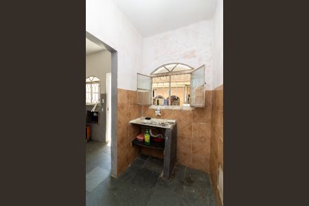 Cozinha de kitnet/studio para alugar com 1 quarto, 28m² em Ricardo de Albuquerque, Rio de Janeiro