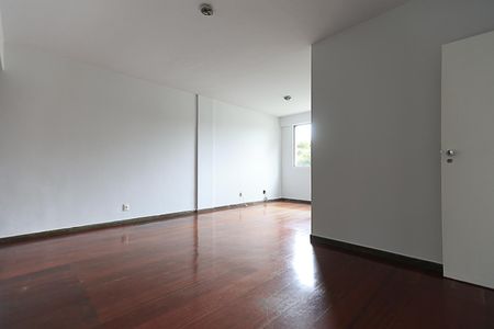 Apartamento à venda com 78m², 2 quartos e 1 vagaSala Ambientes