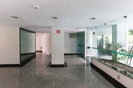 Apartamento à venda com 78m², 2 quartos e 1 vagaHall de entrada