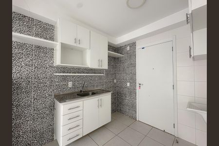 Apartamento à venda com 35m², 2 quartos e sem vaga Apartamento à venda com 35m², 2 quartos e sem vagaSala/Cozinha