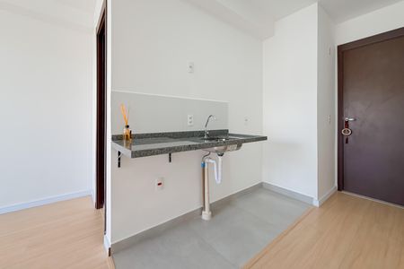 Studio para alugar com 24m², 1 quarto e sem vaga Studio para alugar com 24m², 1 quarto e sem vagaCozinha