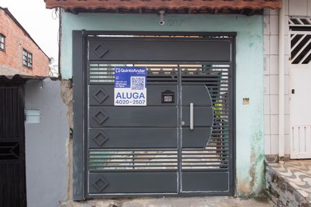 Casa à venda com 59m², 2 quartos e 2 vagasFachada 