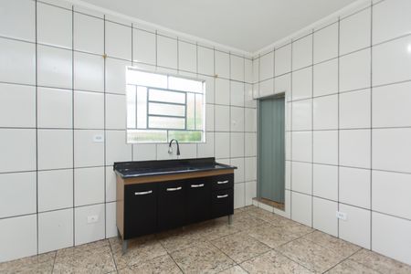 Casa à venda com 59m², 2 quartos e 2 vagasCozinha 